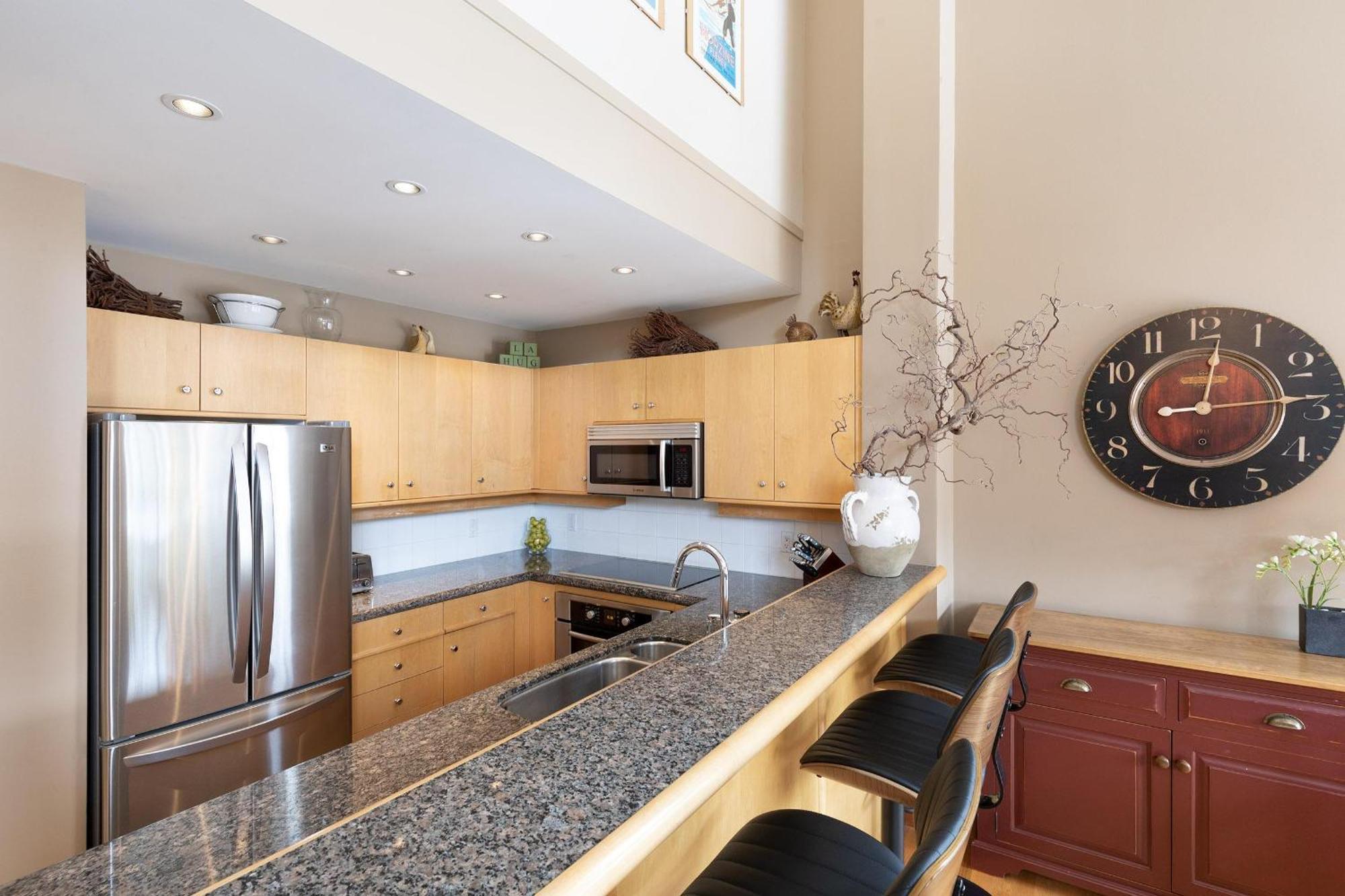Alpine Greens 8 | Bright Townhome Near Blackcomb, Walk Or Shuttle To Skiing, Secure Parking Whistler Bagian luar foto